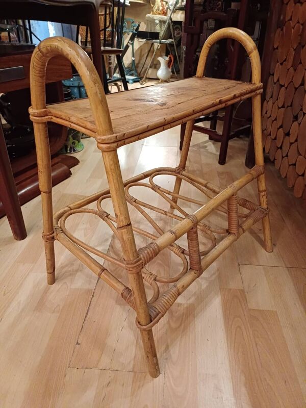 Petit meuble d'appoint porte revue en bambou plateau bois 1960