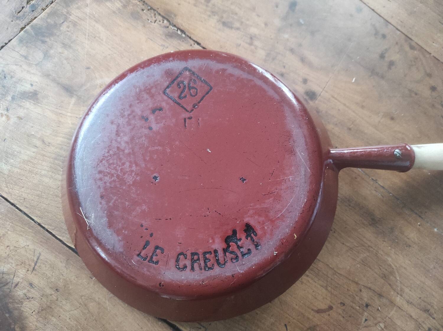 Le Creuset frying pan