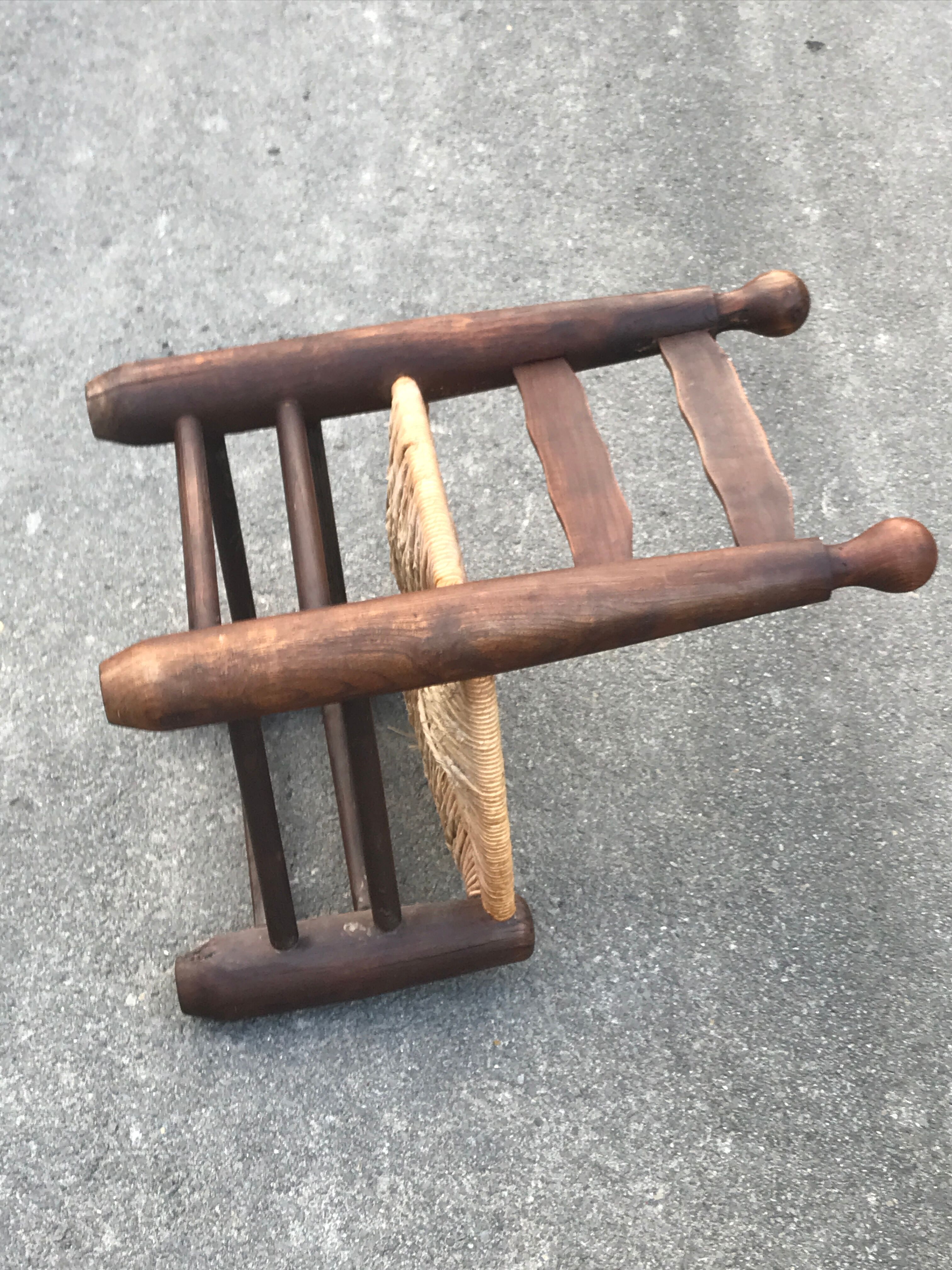 Low chair oak and straw vintage 1950
