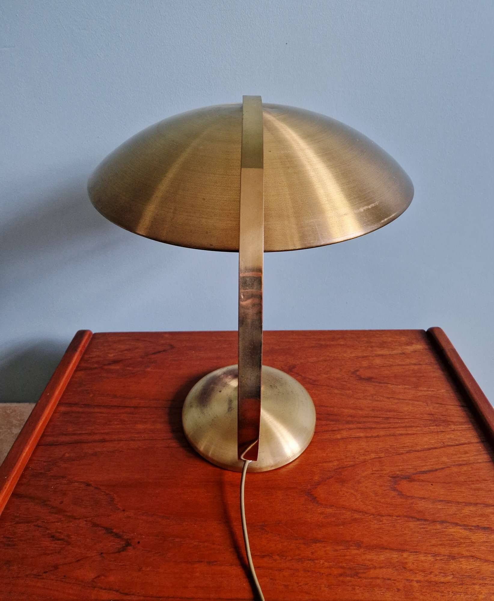 Bauhaus desk lamp in brass, Egon Hillebrand, 1930
