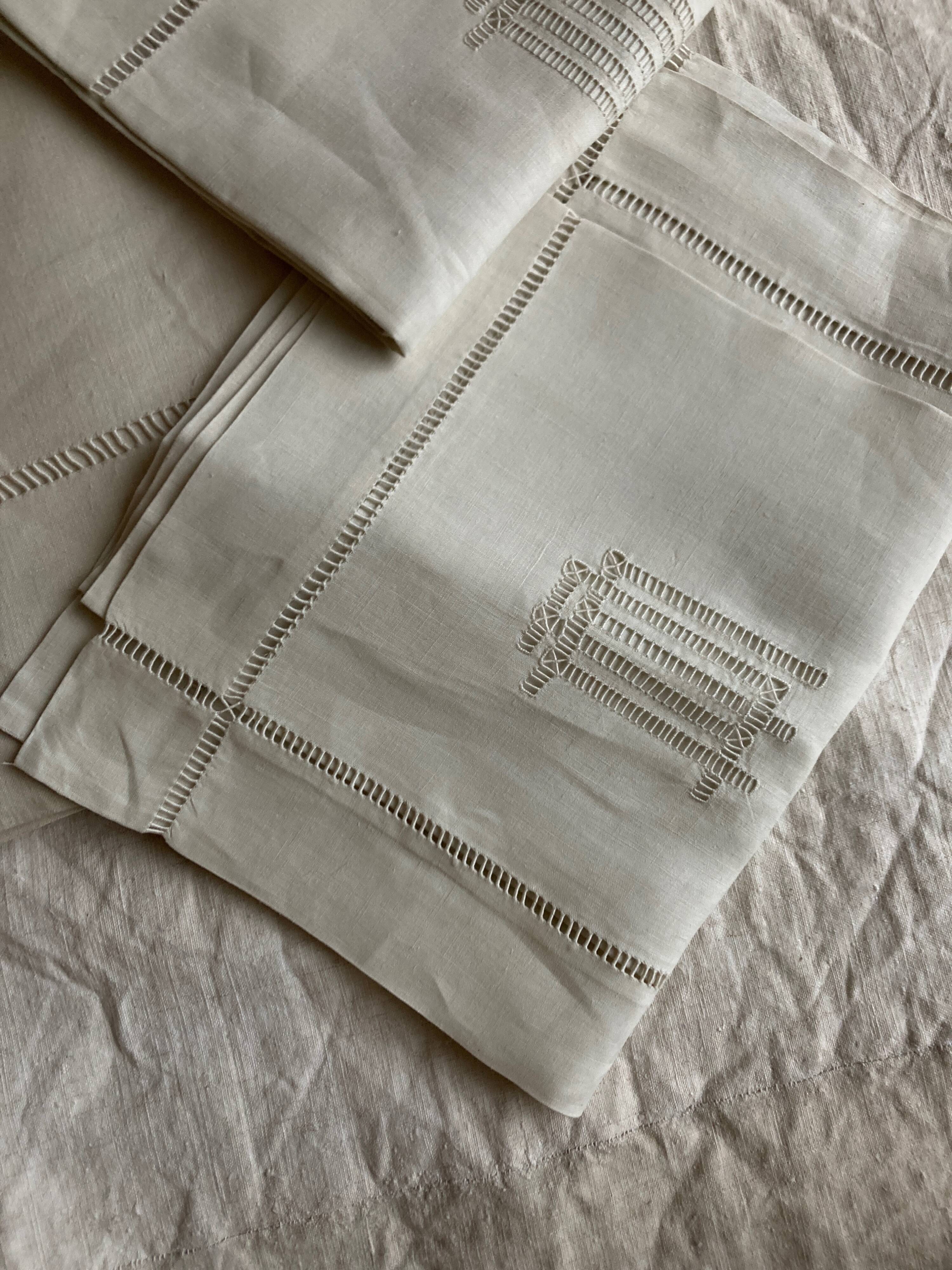 Set sheet and pillowcases reserve trousseau linen days Venice