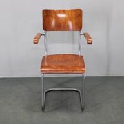 Bauhaus cantilever armchair in chrome tubular steel and beech, 1930s