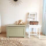 Toy chest