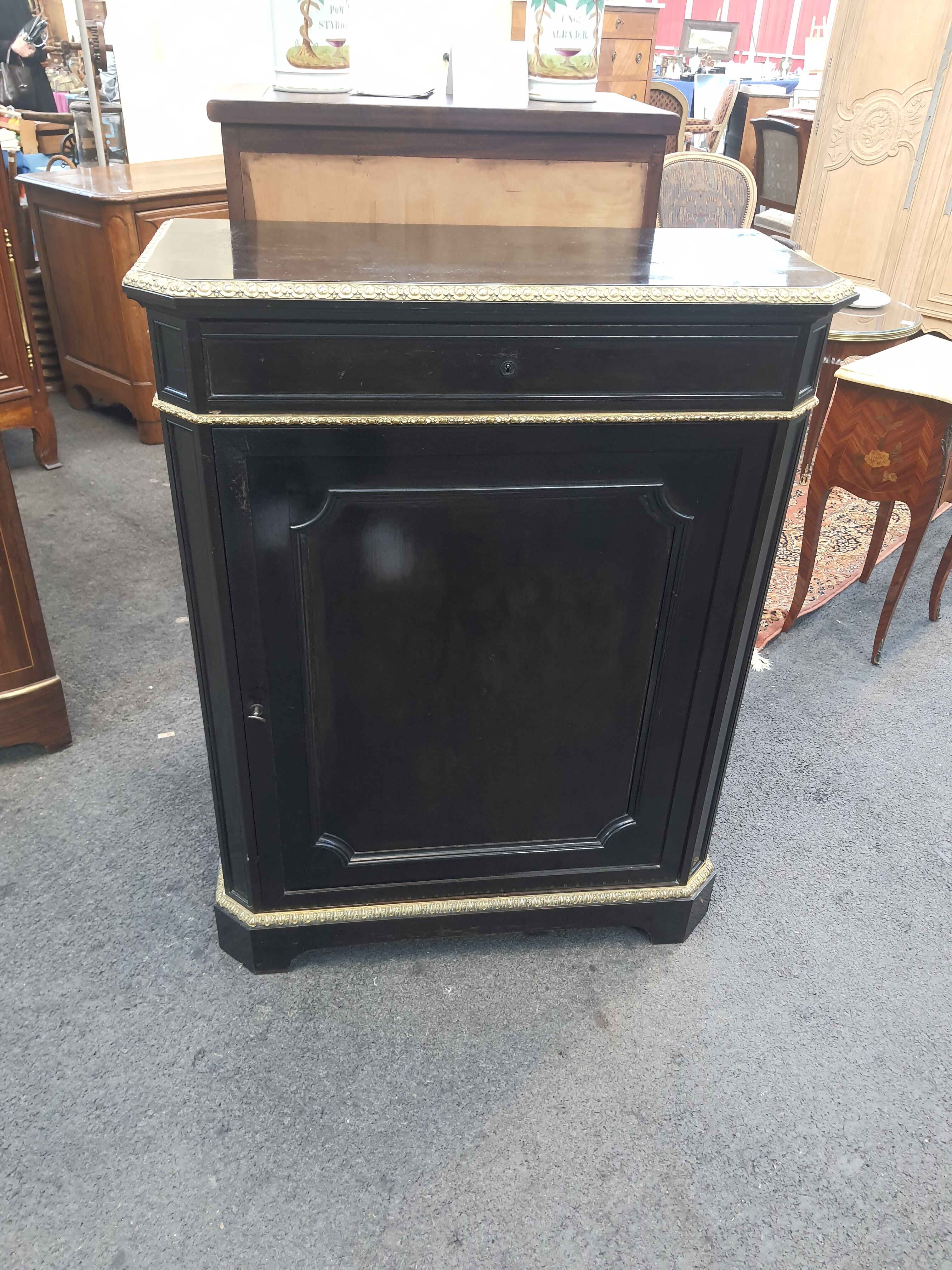 Support furniture napoleon III period