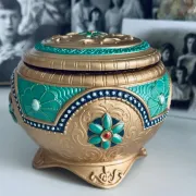 Anastasia music box