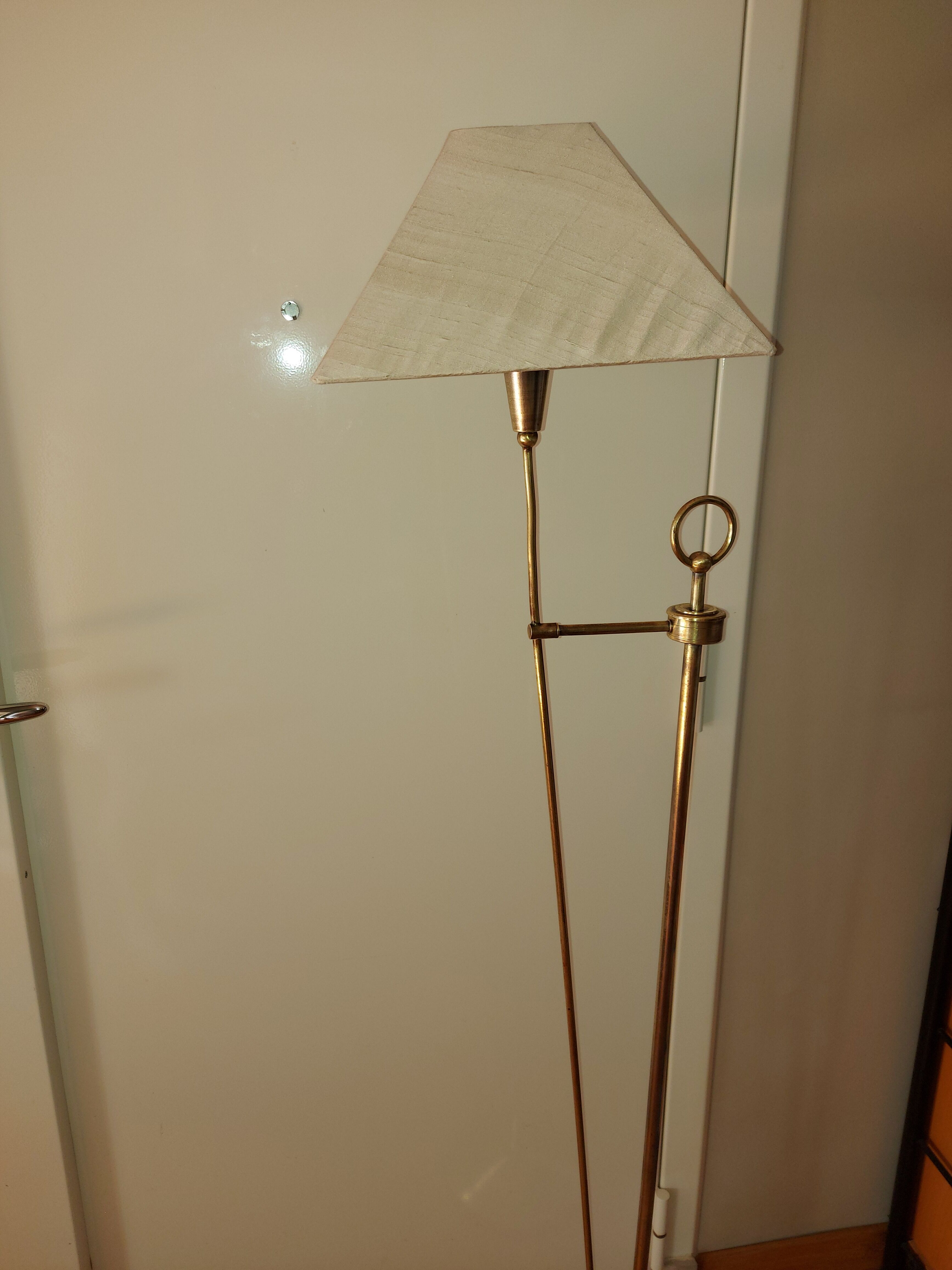 50'S lunel brass lamppost