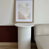 round and fluted bedside table in white