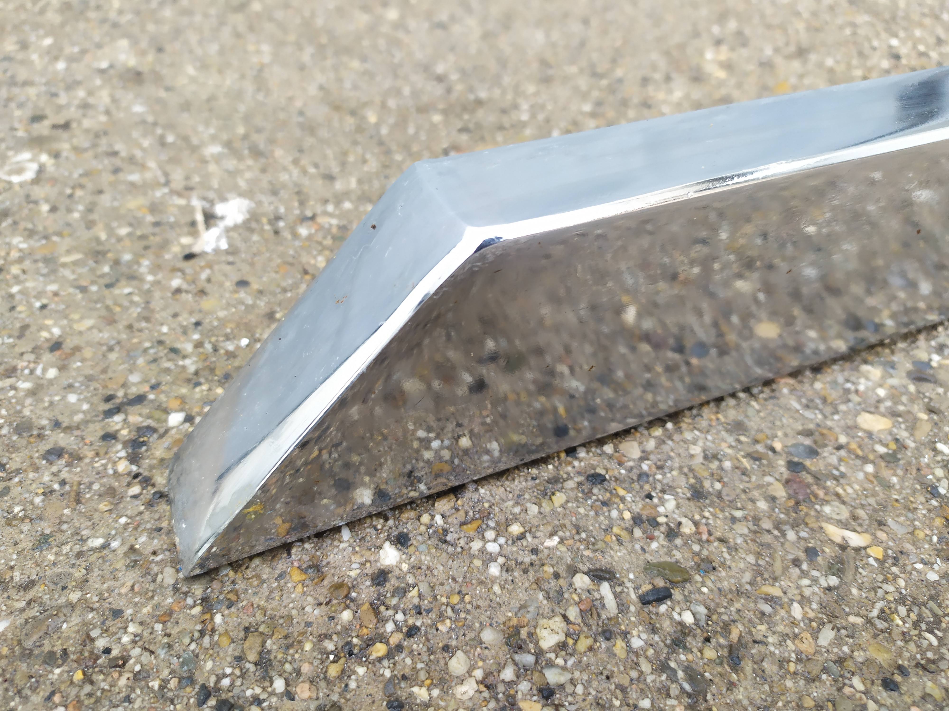 Design chrome oval table