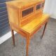 Bureau bonheur du jour style Louis XVI