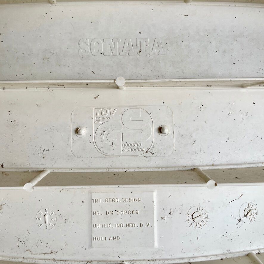 6 Outdoor PVC Chairs - Pleasure Flair