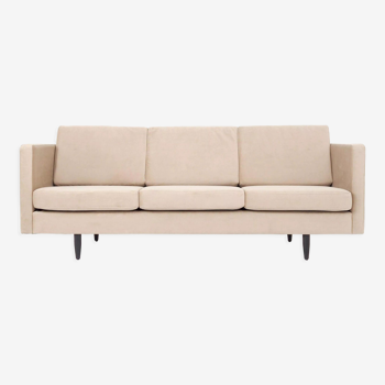 Sofa ALTA beige velour, Scandinavian design