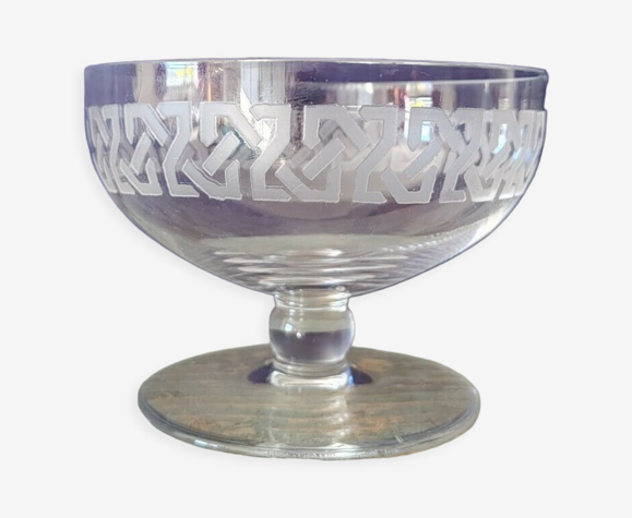Coupe à champagne cristal de Baccarat années 20/30 superbe frise stylisée