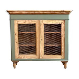 Parisian wood-raw buffet - almond green