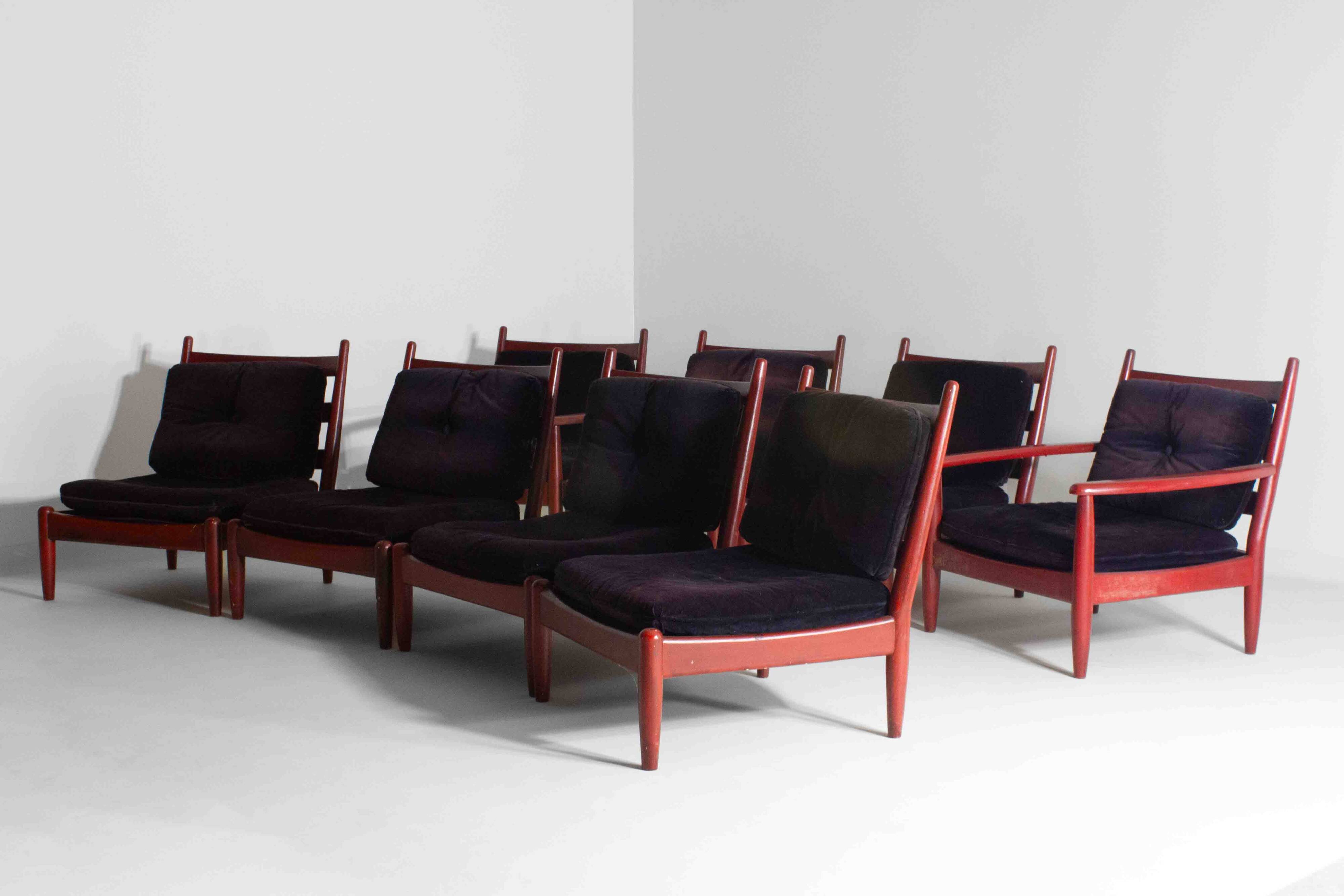 XL set of 8 mid-century lounge chairs, Belgium 1960s