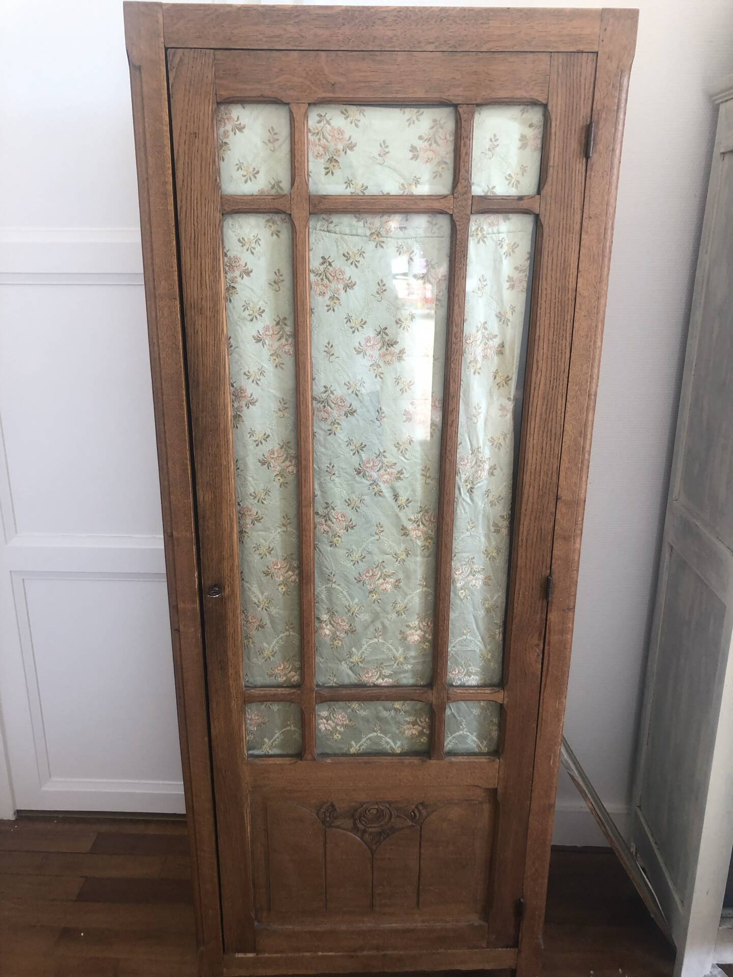 Armoire vitrée années 30
