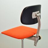 Ahrend De Cirkel Industrial Desk Chair with Orange Fabric Upholstery 1950s