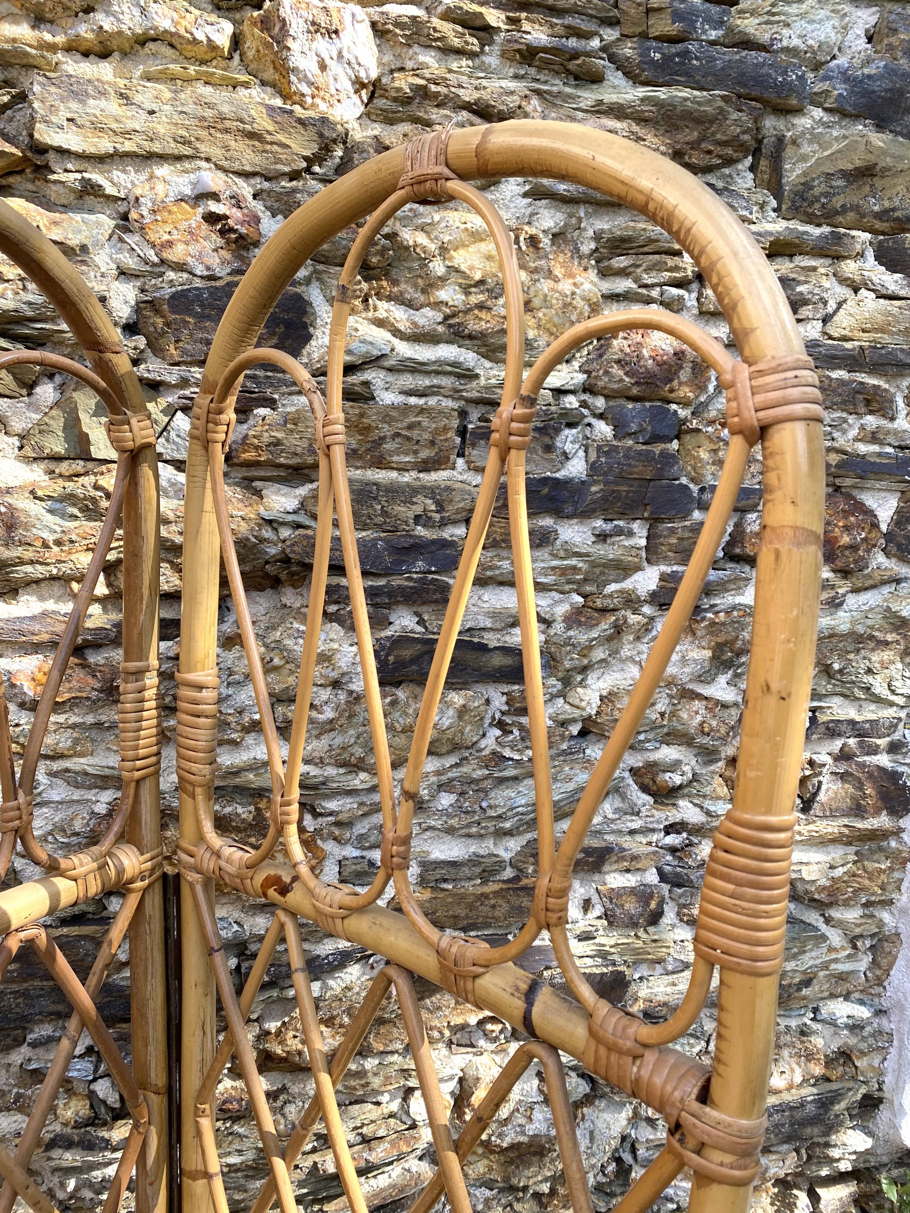 Vintage 4-sided rattan screen