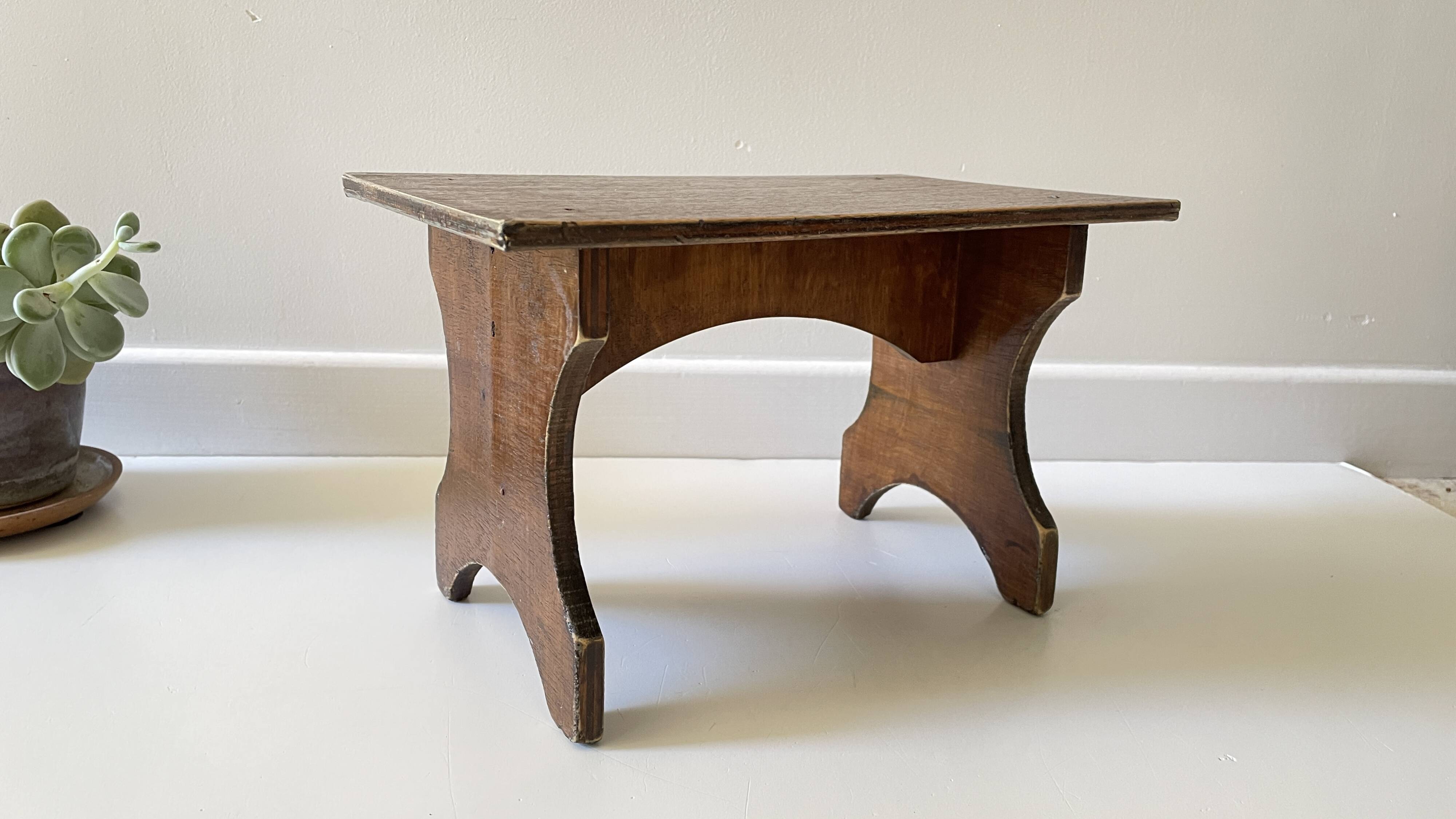 TABOURET Vintage en BOIS