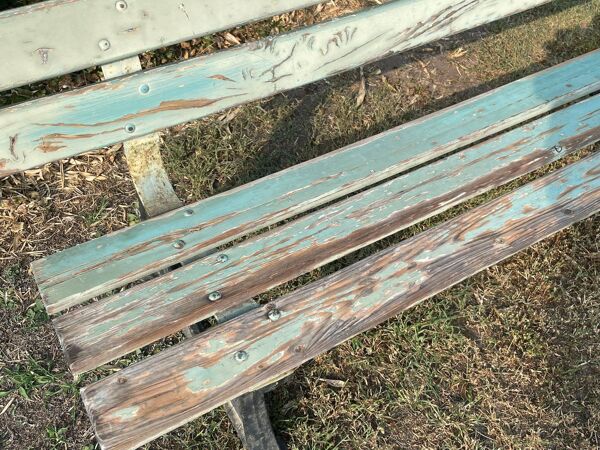 Banc de jardin ancien