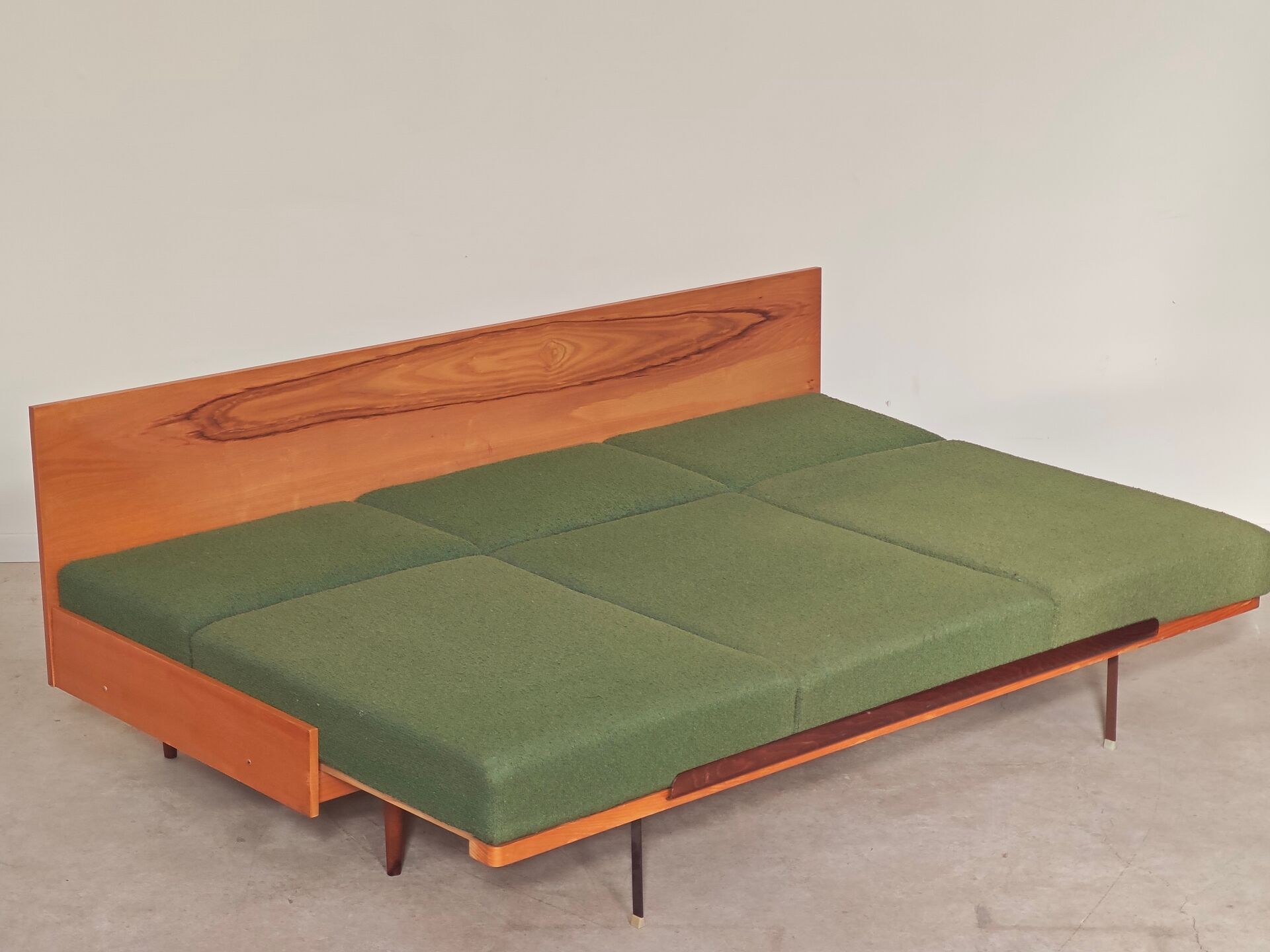 Green folding bench sofa by UP Zavody 1970