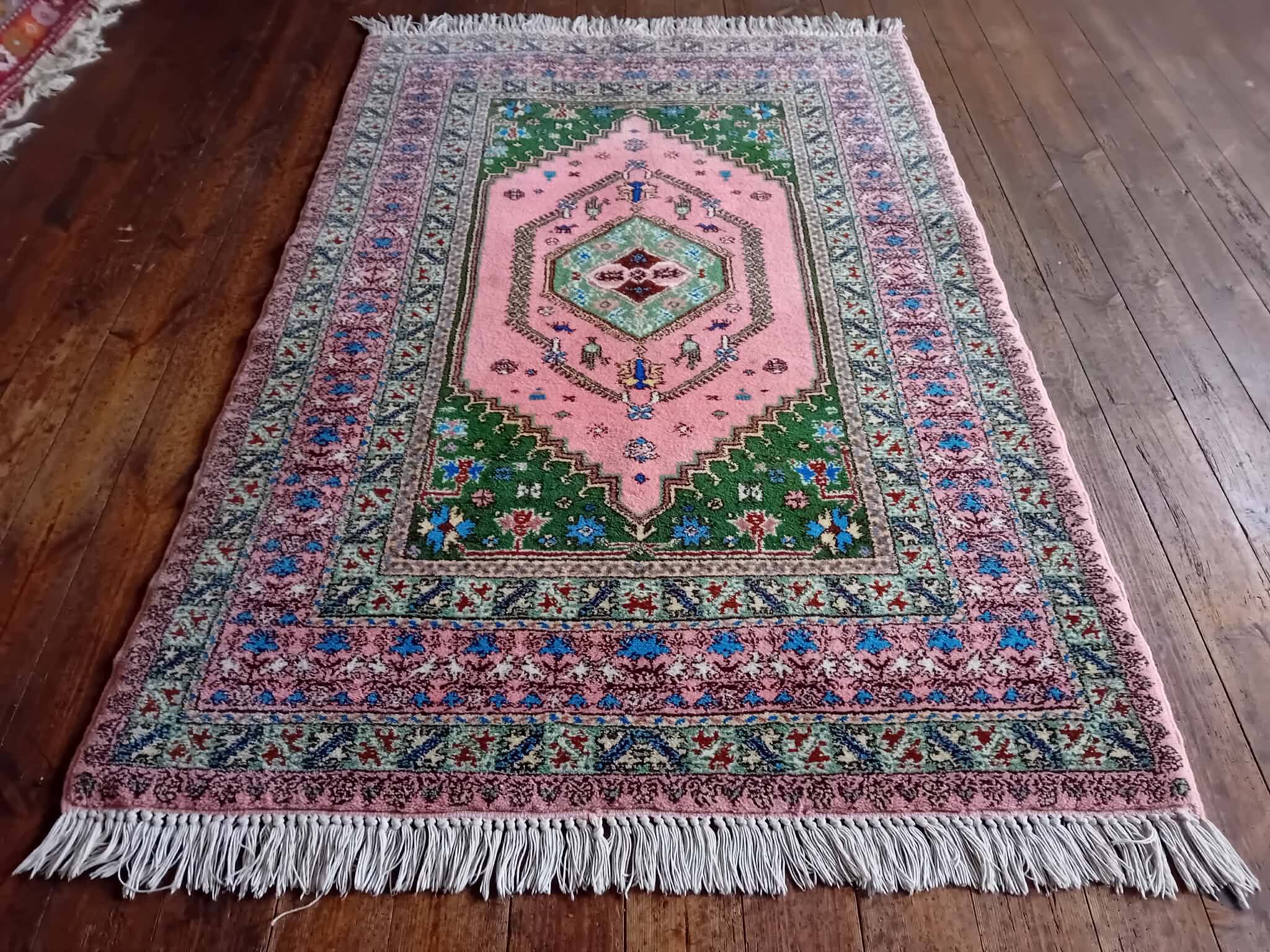 Handmade Berber rug Rabat 178x120cm