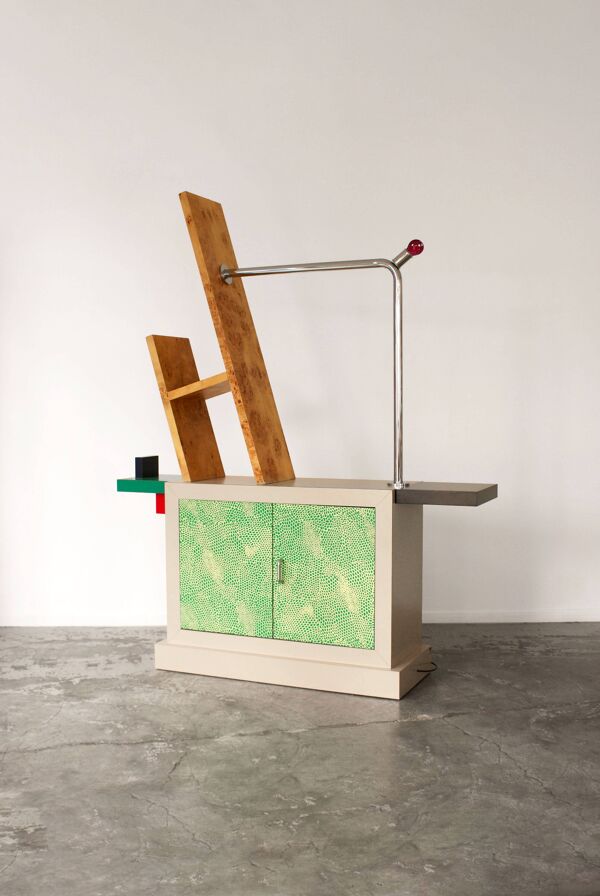 Meuble de salon Beverly par Ettore Sottsass