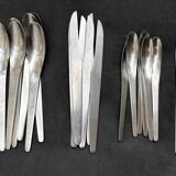 Set of 30 cutlery by Arne Jacobsen for Michelsen