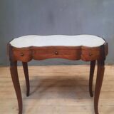 Louis XV style dressing table forming a delivery table