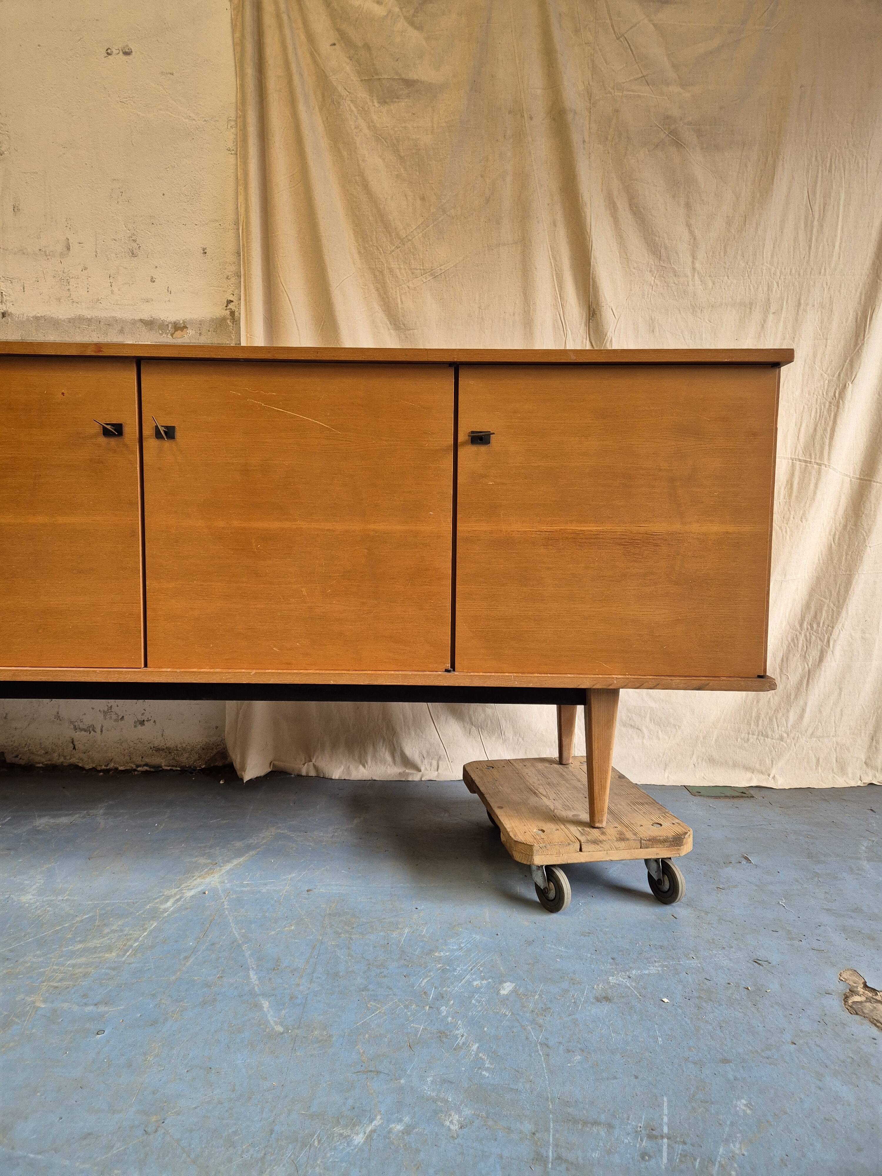 Sideboard