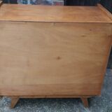 Chest of drawers compass feet