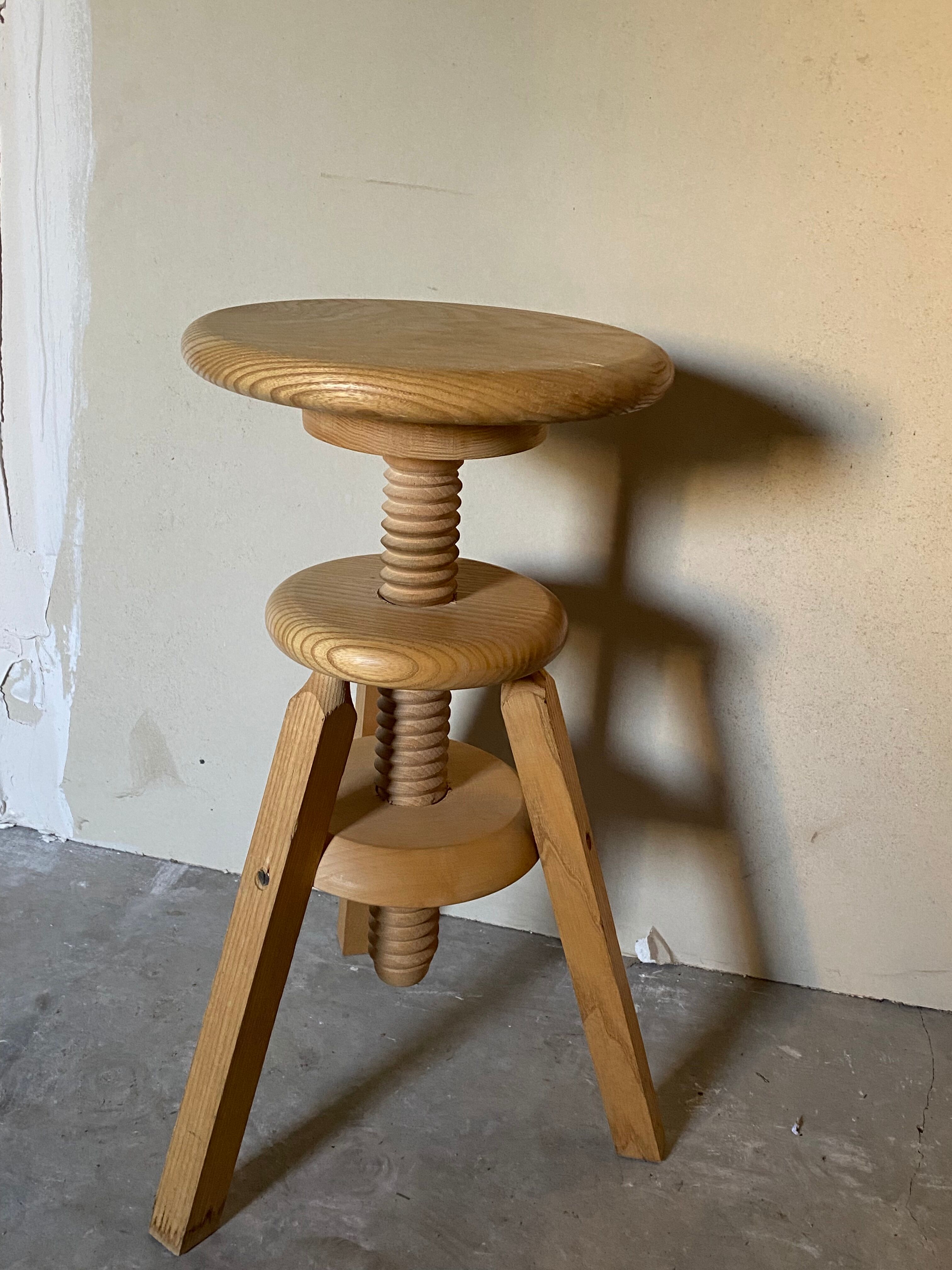 Tabouret d'atelier