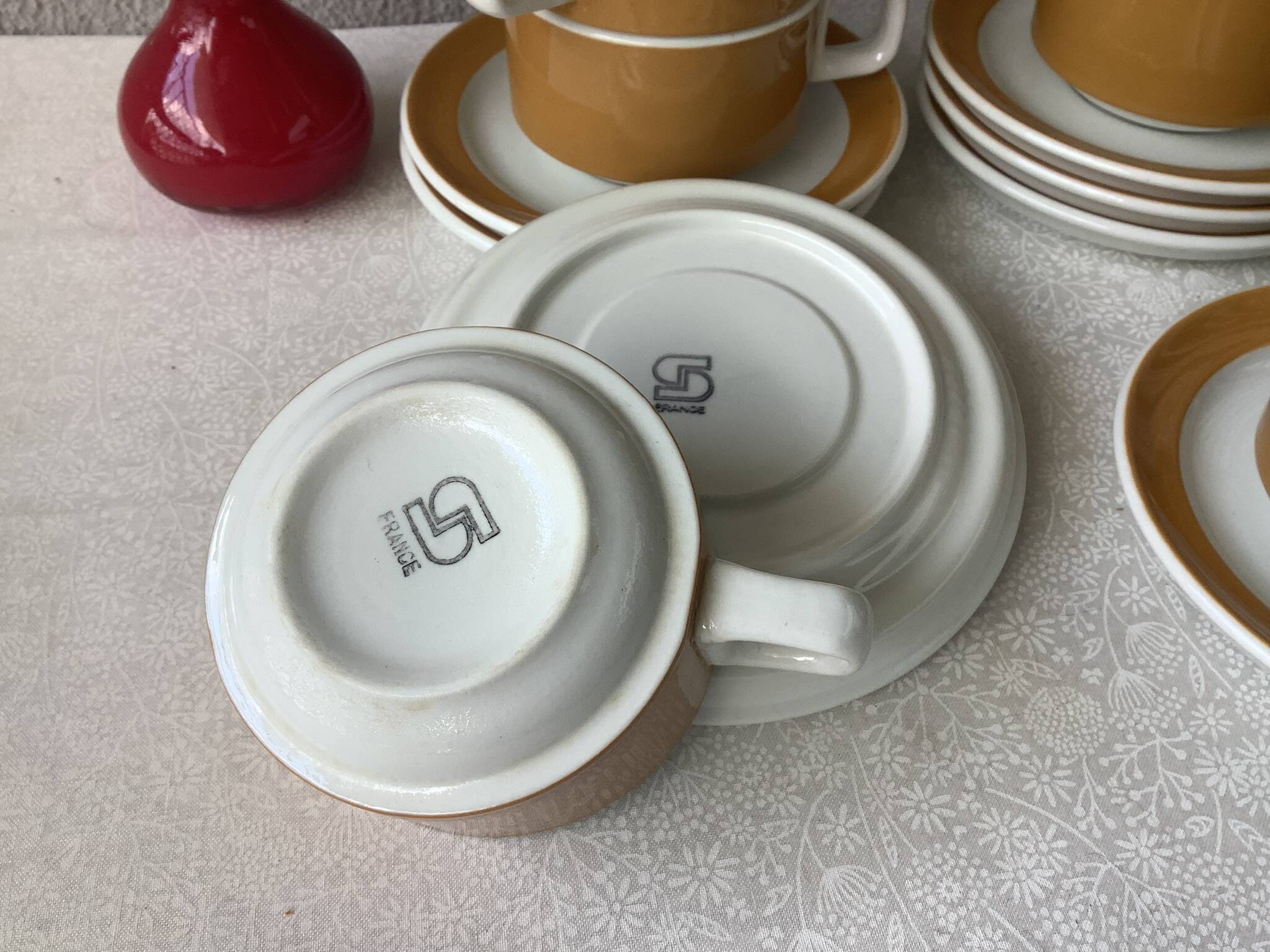 Sarreguemines designer cups 70'