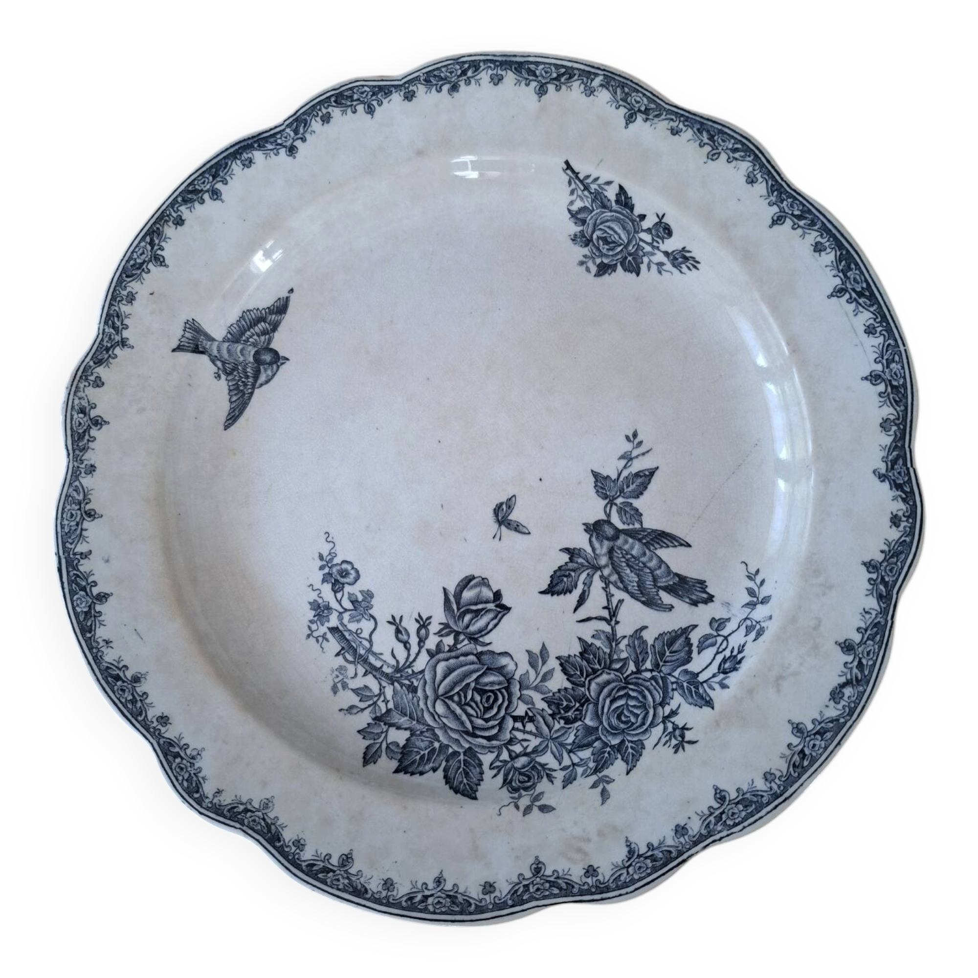 Round plate of iron earth