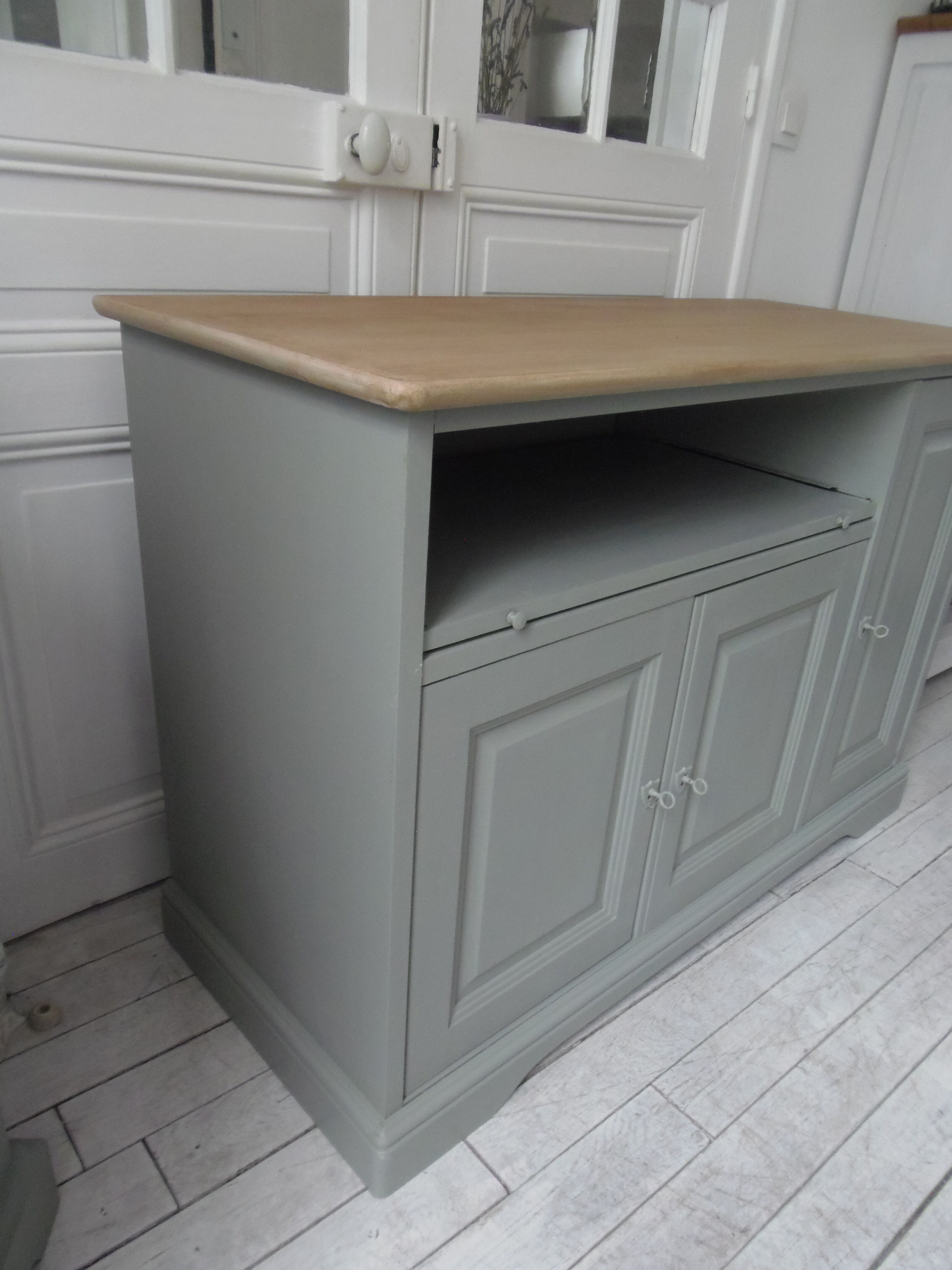 Sideboard