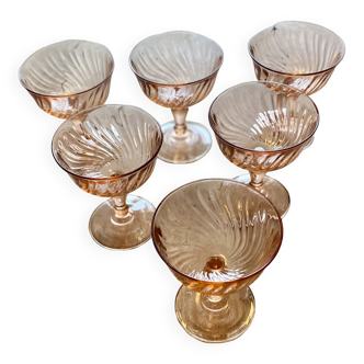 Set of 6 vintage rosaline champagne glasses