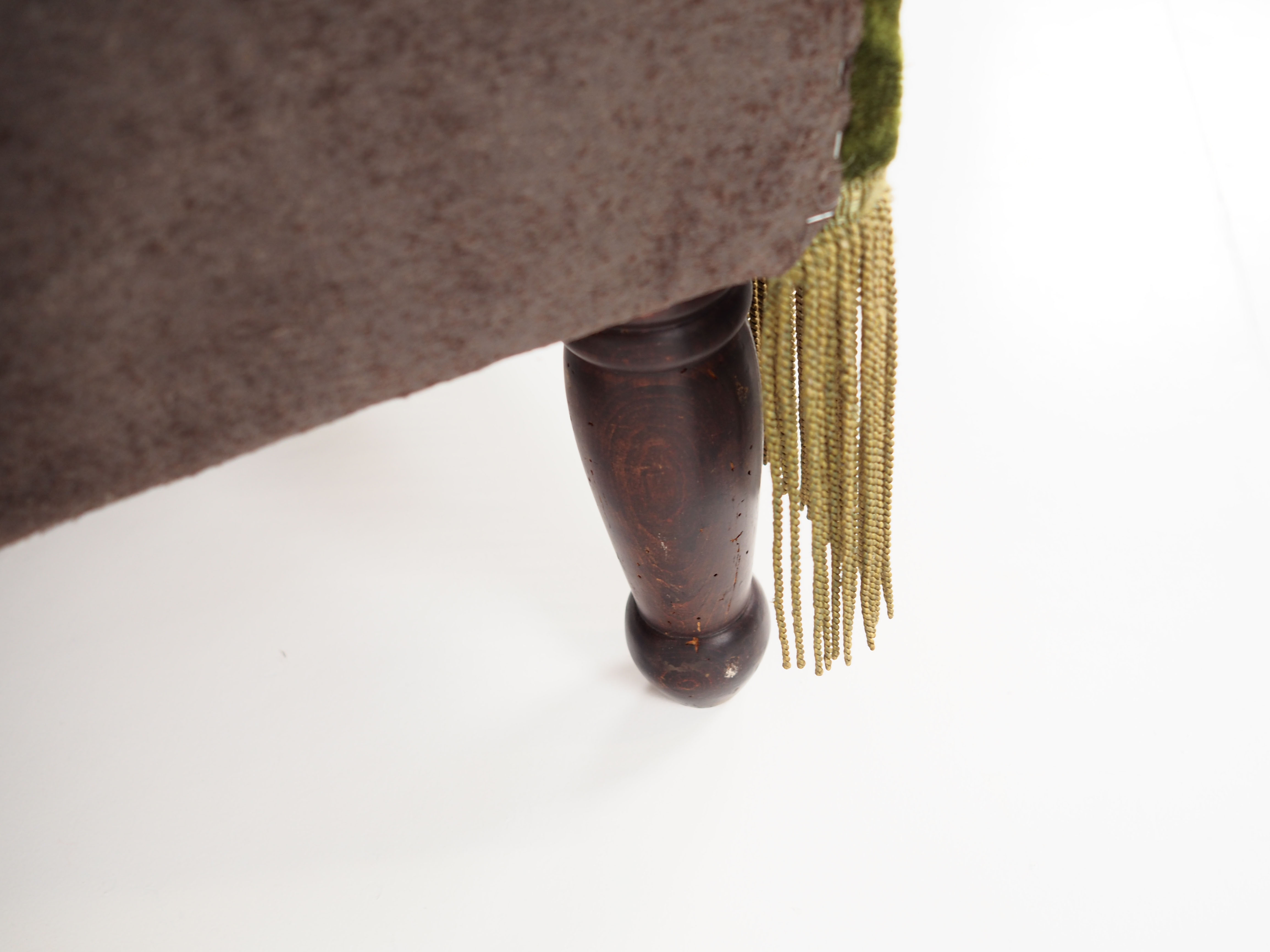 Antique sofa-bed in green colour