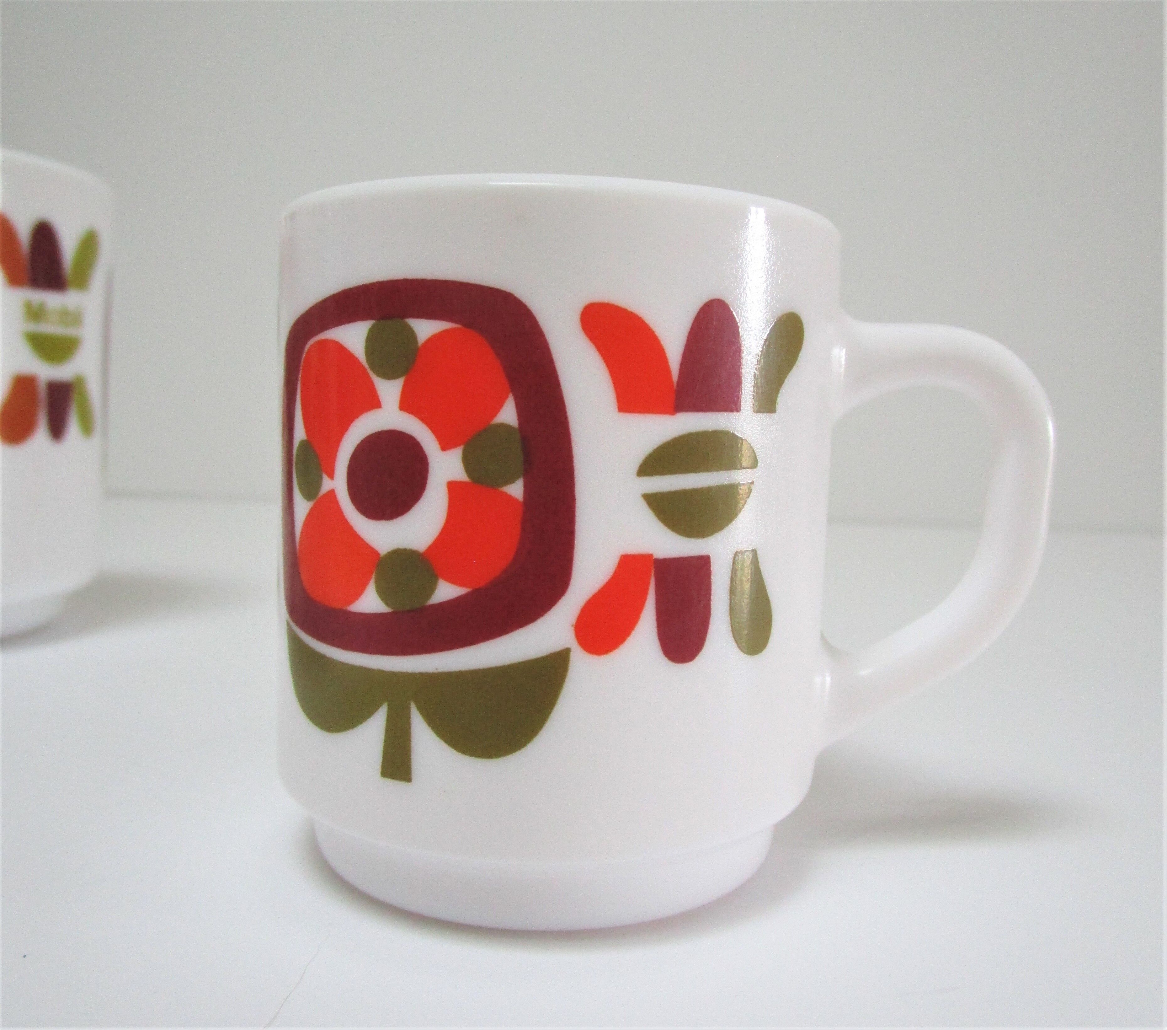 Three mugs and two cups decoration flowers design Jean-Charles Meunier 70s