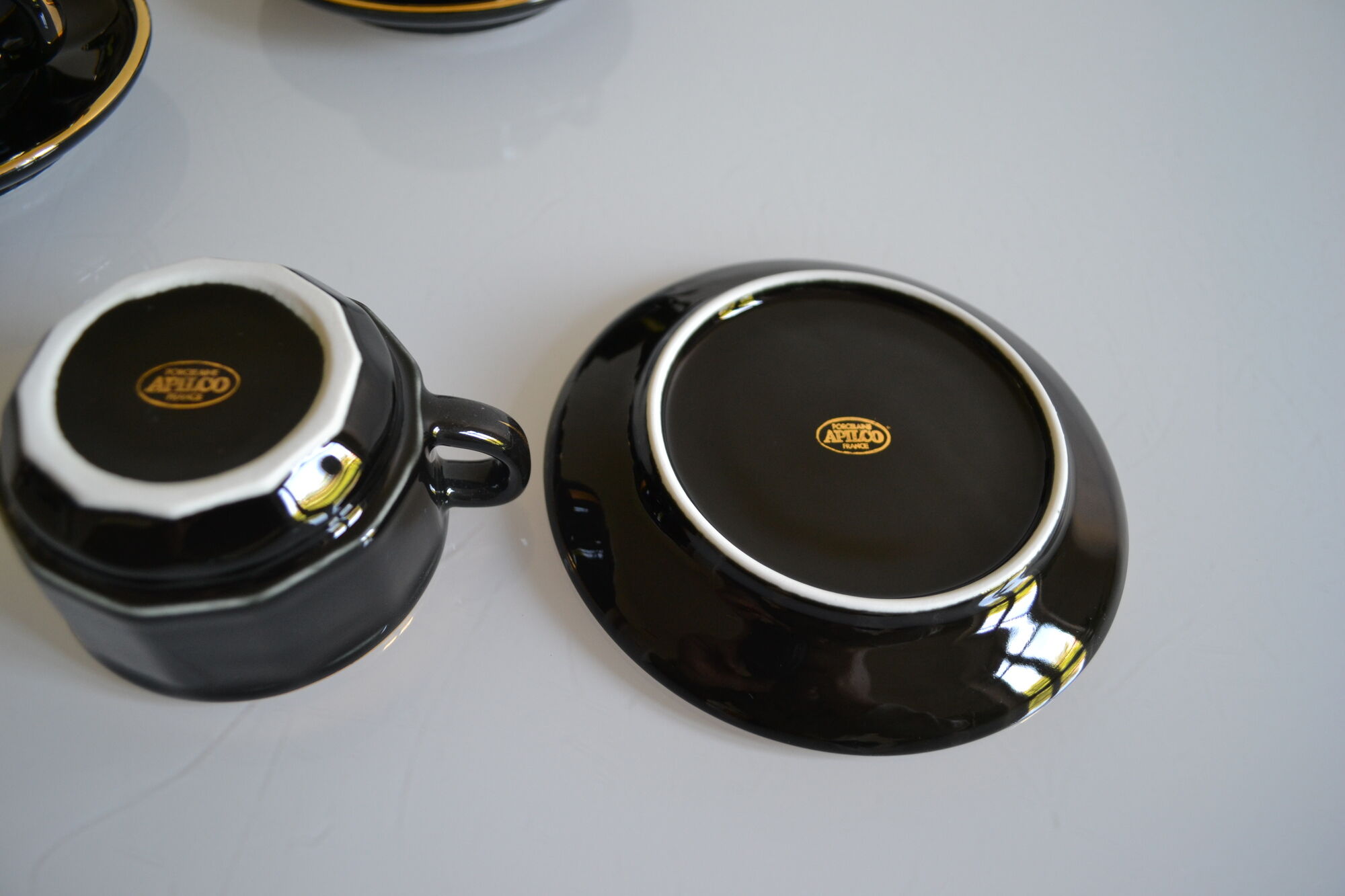 Set of 6 cups Apilco