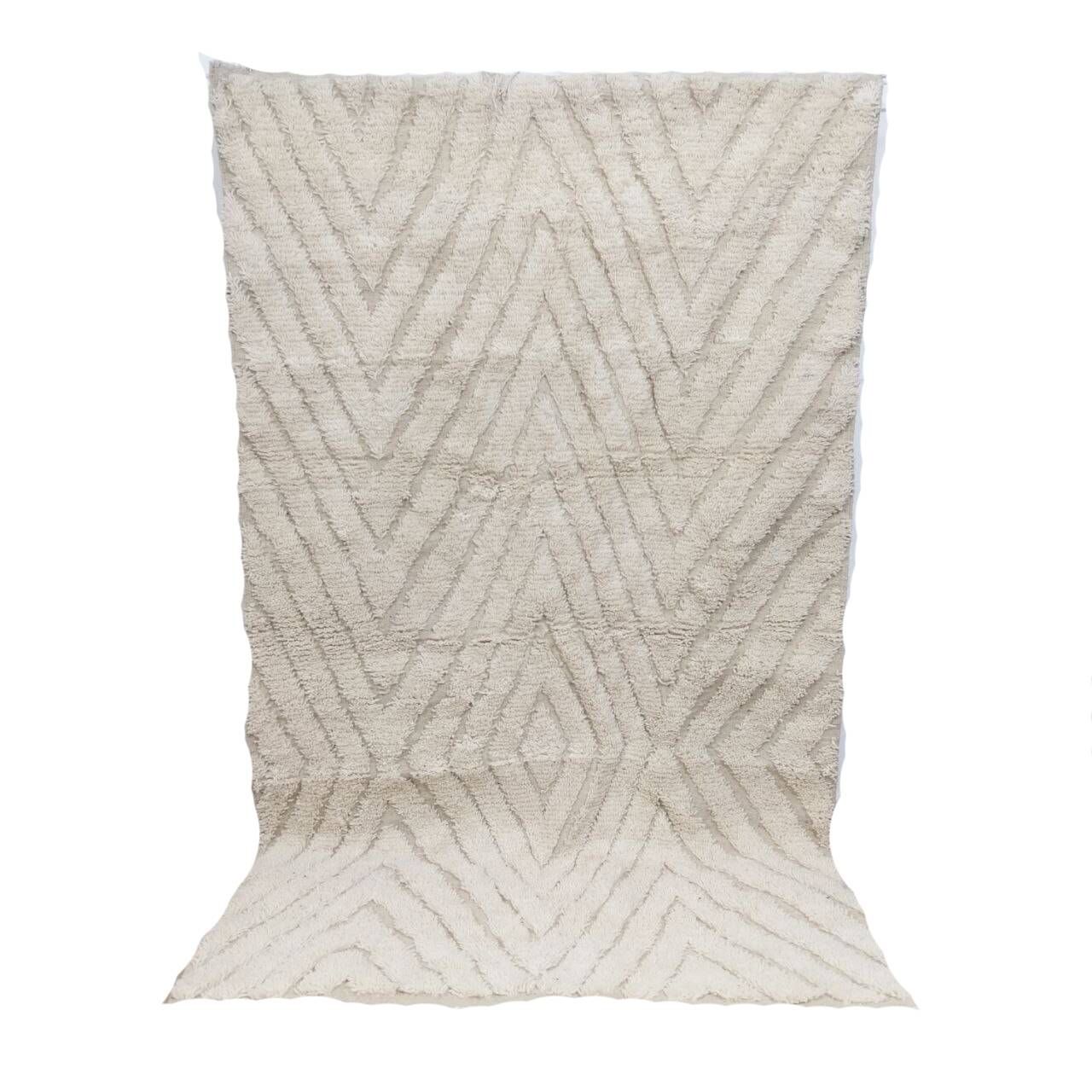 Handmade wool Berber rug 240 X 135 CM