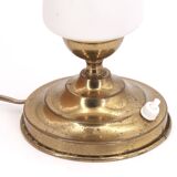 Lampe en laiton avec opaline blanche opaque, années 50