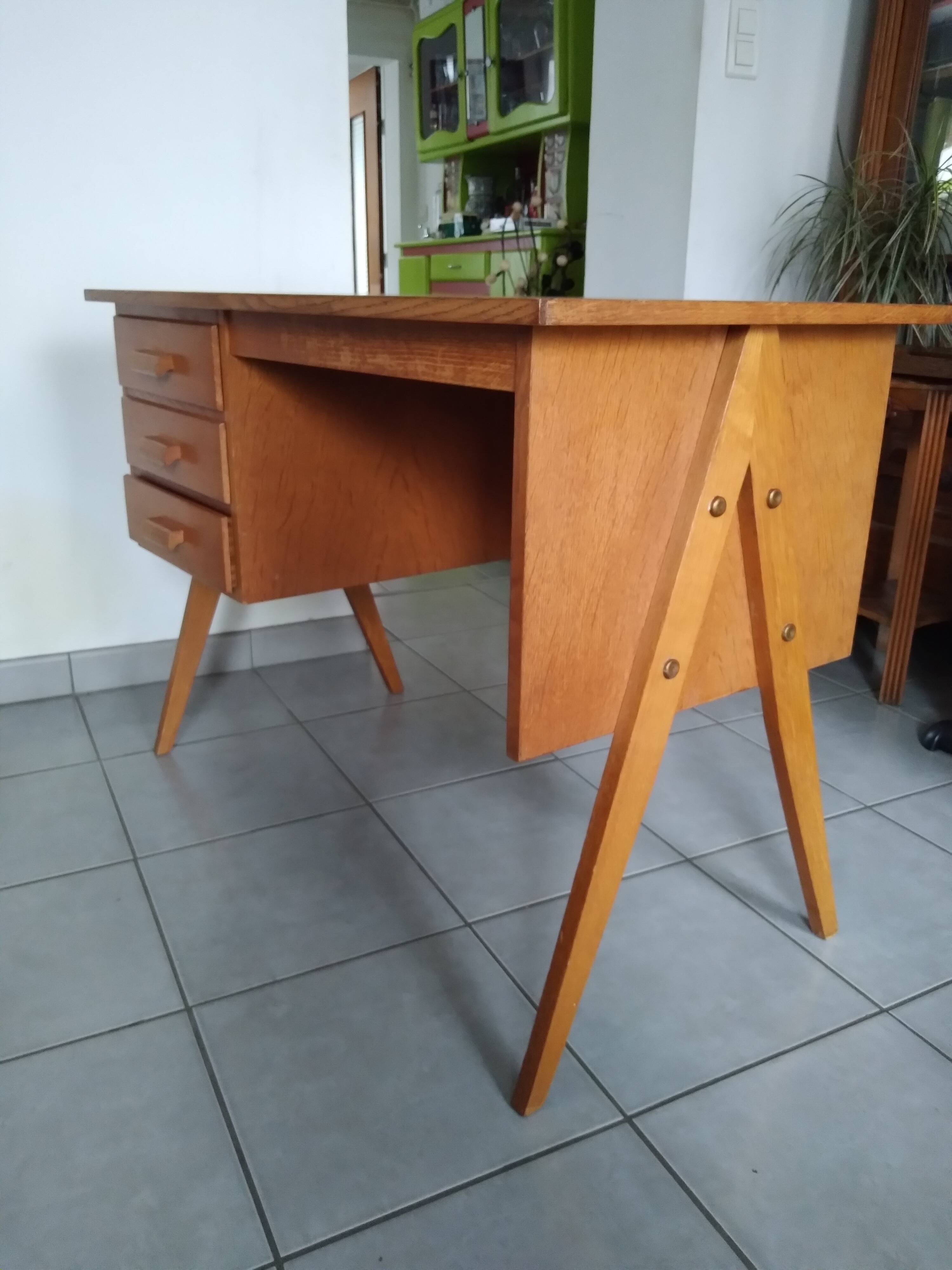 Light oak office 1960