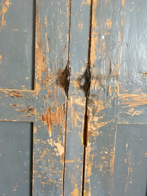 Old wooden cabinet 2 doors