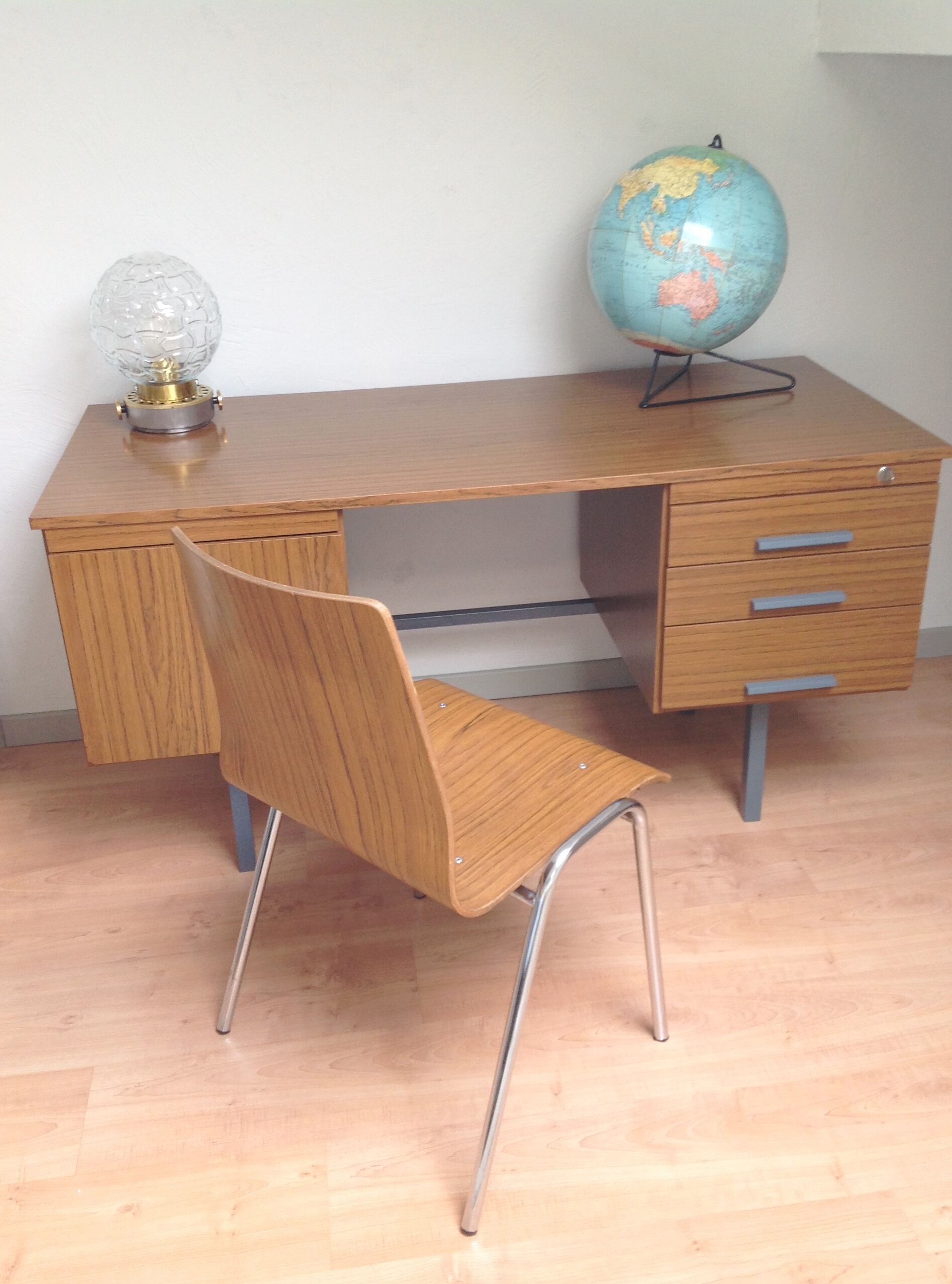 Bureau vintage années 60-70