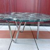 Round coffee table in green marble and chrome / vintage base 60s-70s