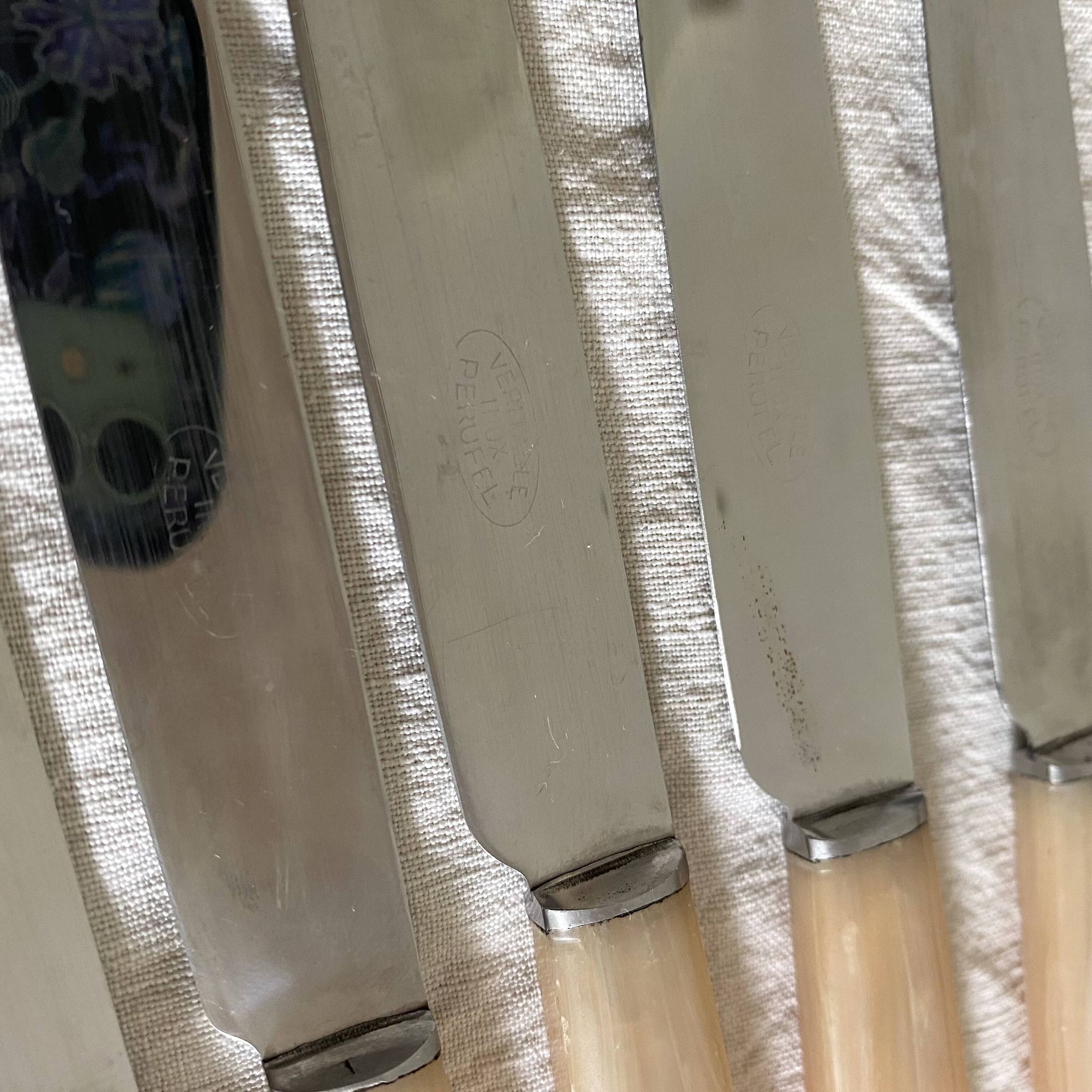 Vintage resin and stainless steel knives