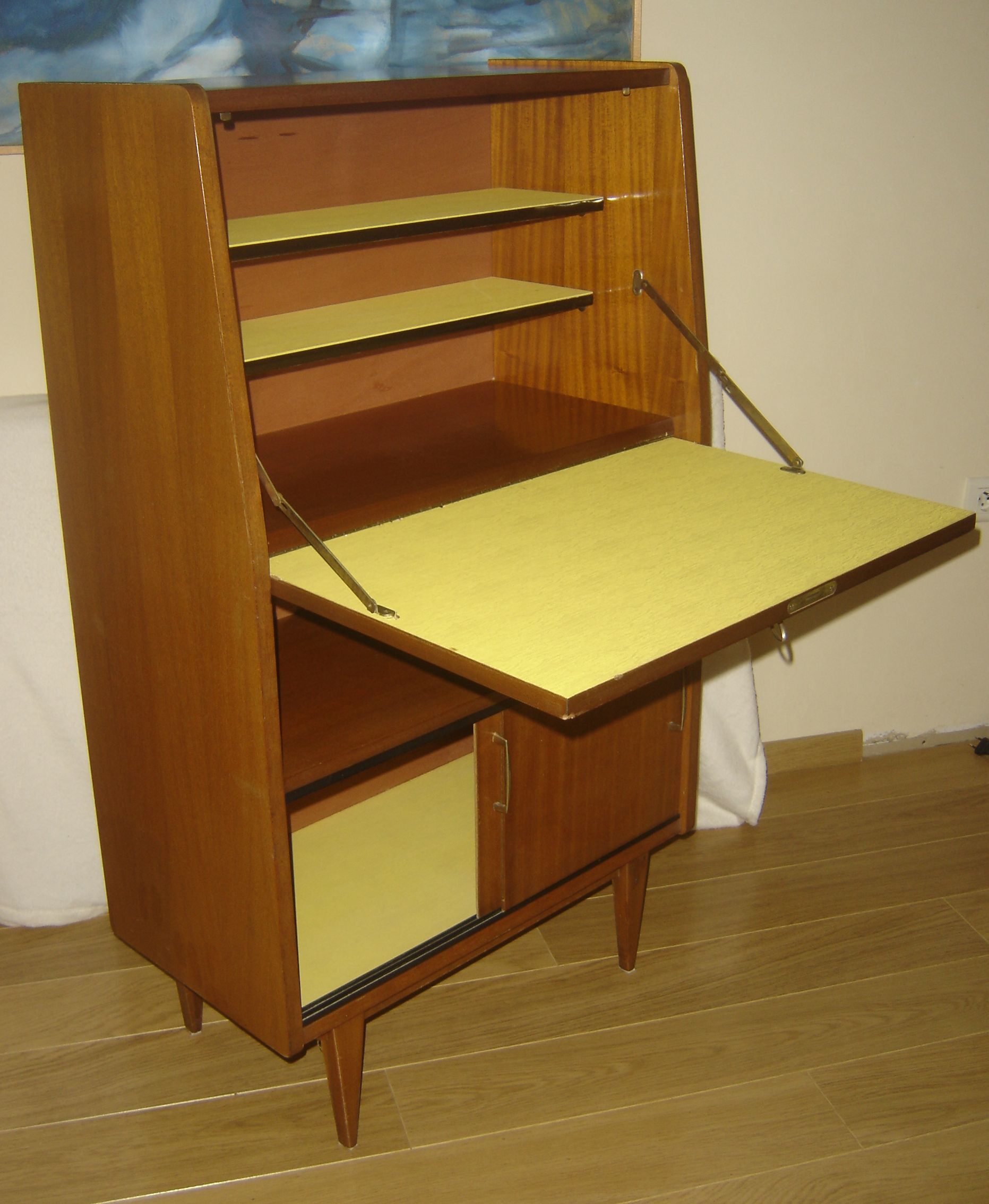 Writing desk