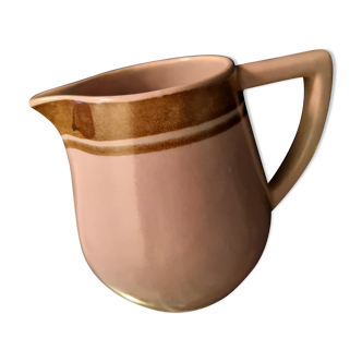 Milk pot