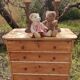 4-drawer pine chest of drawers