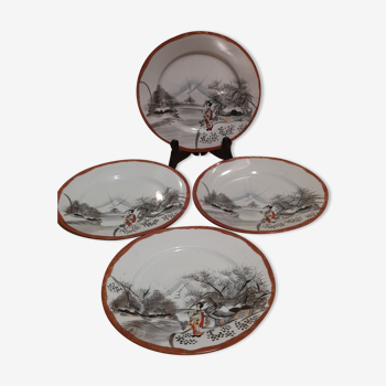 4 assiettes à dessert porcelaine japonais peint à la main, décor Geisha neige mont Fuji- 1950 env