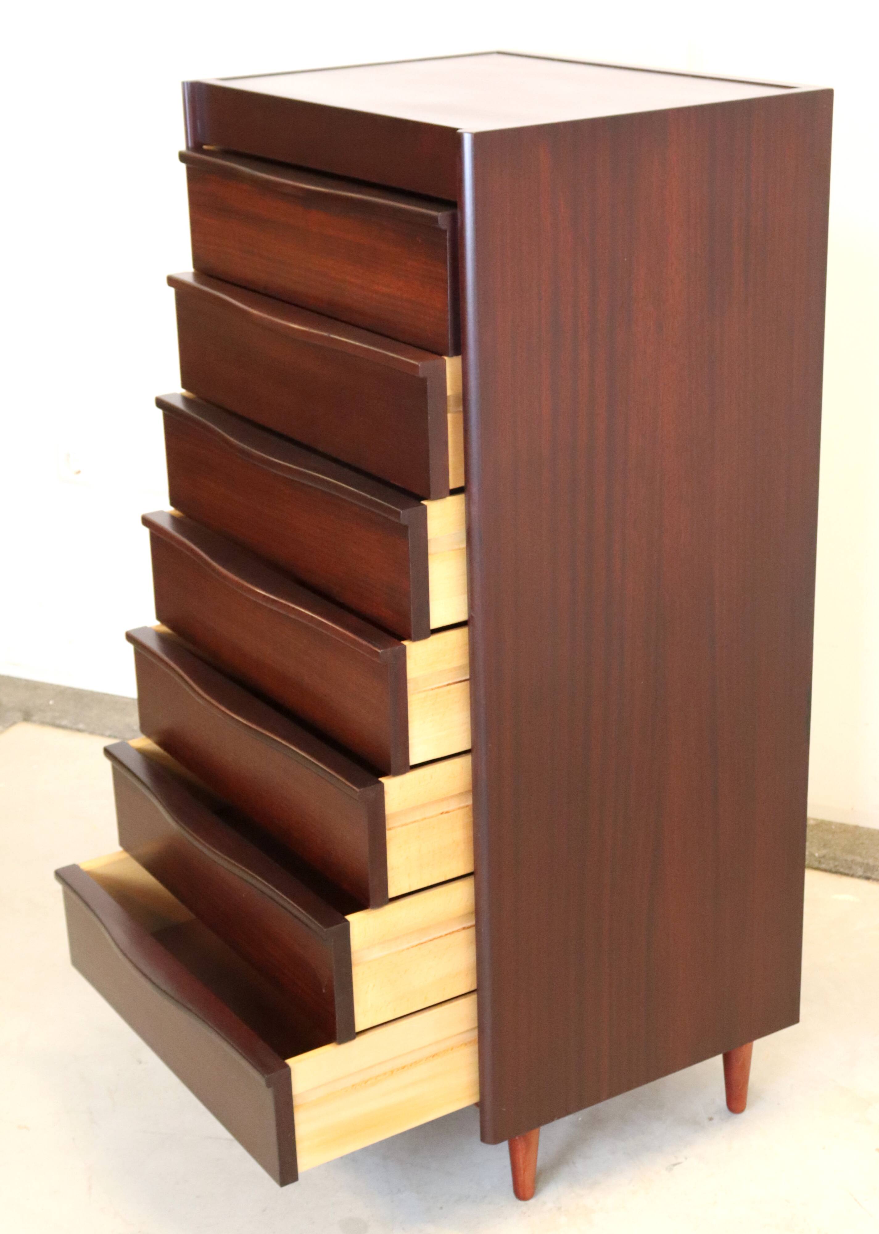 Hoge Ladekast 'Goulceby'